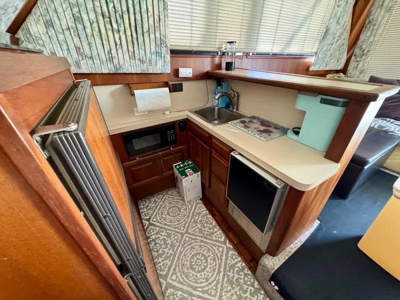 Slide: The Image of Viking 35 Convertible 1988 - 14