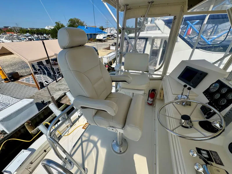 Slide: The Image of Viking 35 Convertible 1988 - 4