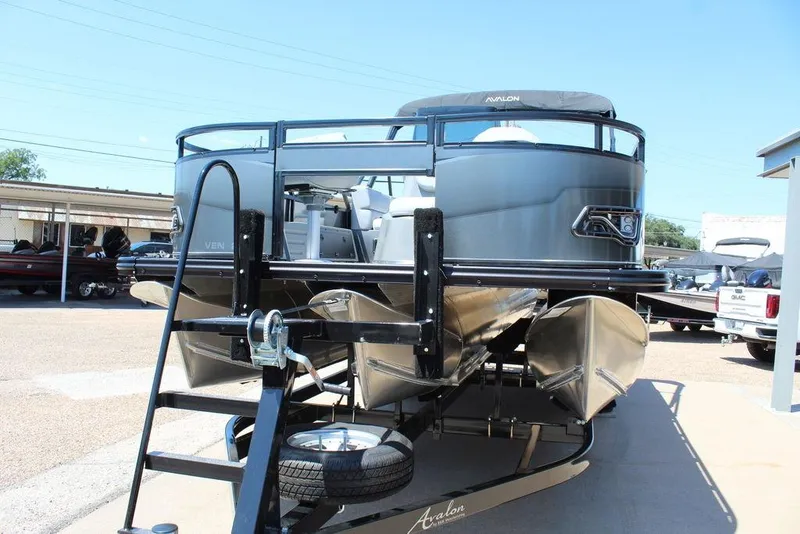 Slide: The Image of 2026 Avalon Venture 85 Center Console Fish 23 FT on trailer, rear view. - 8