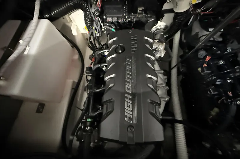 Slide: The Image of 2023 Yamaha Boats 252SD engine compartment showcasing high output engine. - 15