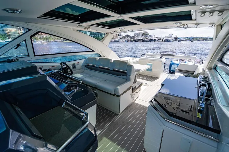 Slide: The Image of Formula 430 All Sport Crossover 2019 - 84