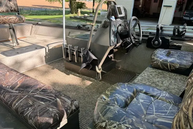 Slide: The Image of War Eagle 648LDSV 2007 - 4