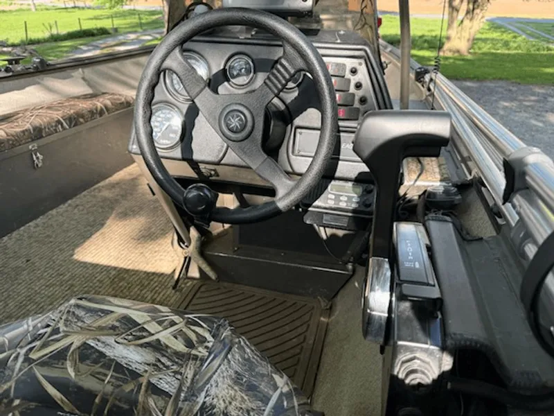 Slide: The Image of War Eagle 648LDSV 2007 - 7