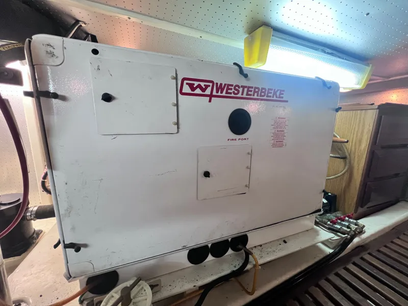 Slide: The Image of DeFever Pilothouse 2006 - 26