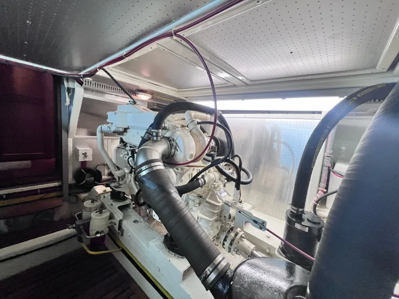 Slide: The Image of DeFever Pilothouse 2006 - 32