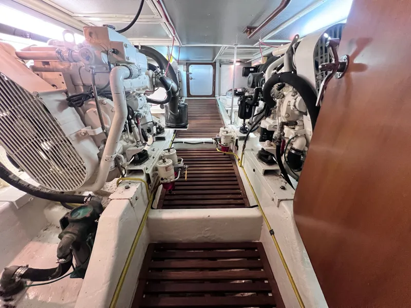 Slide: The Image of DeFever Pilothouse 2006 - 38