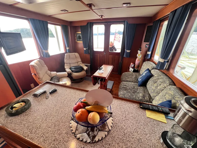 Slide: The Image of DeFever Pilothouse 2006 - 9