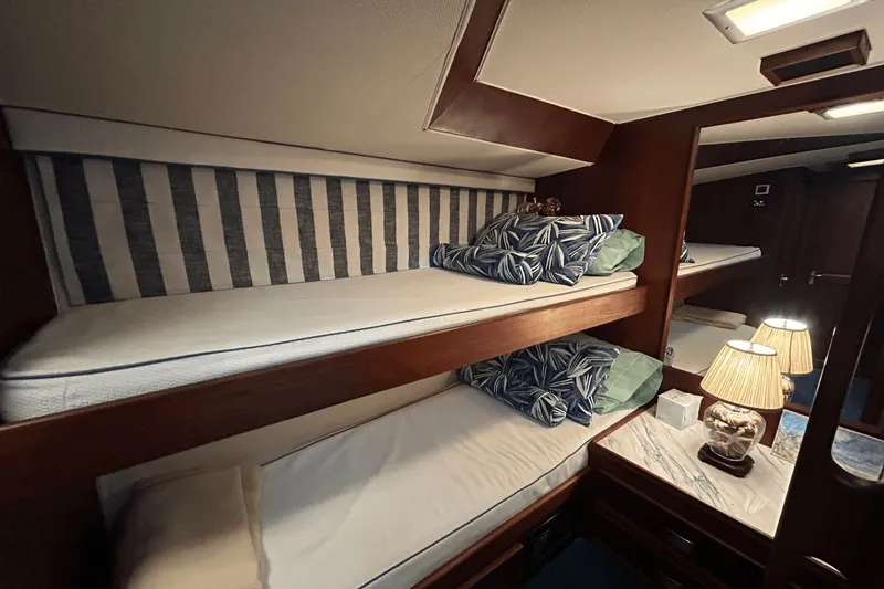 Slide: The Image of Hatteras 60 Convertible 1984 - 23