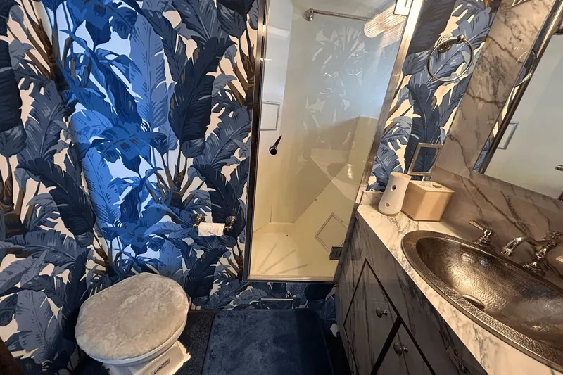 Slide: The Image of Hatteras 60 Convertible 1984 - 27