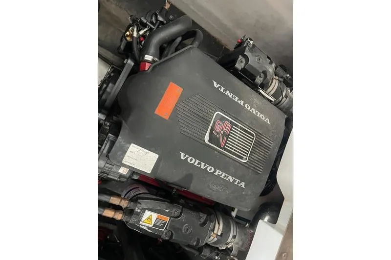 Slide: The Image of Volvo Penta engine in a 2003 Cobalt 282 boat. - 5