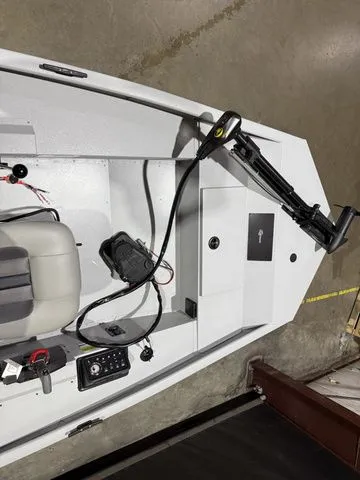 Slide: The Image of G3 Sportsman 1610 SS W/Yamaha 70 2025 - 7