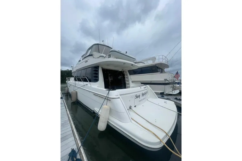 Slide: The Image of Carver 570 Voyager Pilothouse 2004 - 68