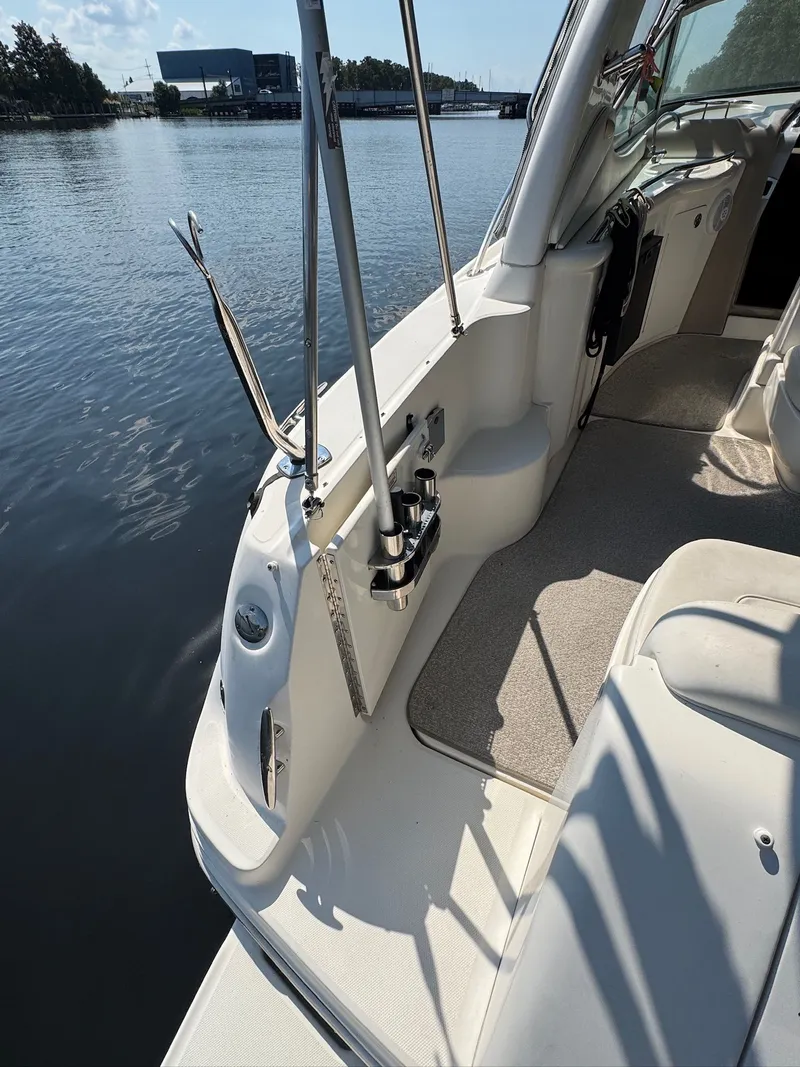 Slide: The Image of Sea Ray 300 Sundancer 2005 - 3