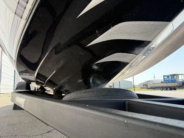 Slide: The Image of Phoenix Bass Boat 619 Pro 2012 - 10