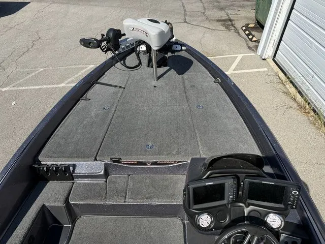 Slide: The Image of Phoenix Bass Boat 619 Pro 2012 - 11