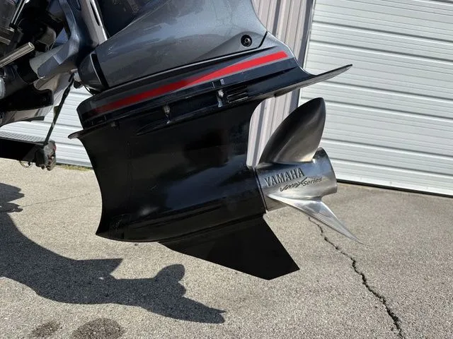 Slide: The Image of Phoenix Bass Boat 619 Pro 2012 - 6