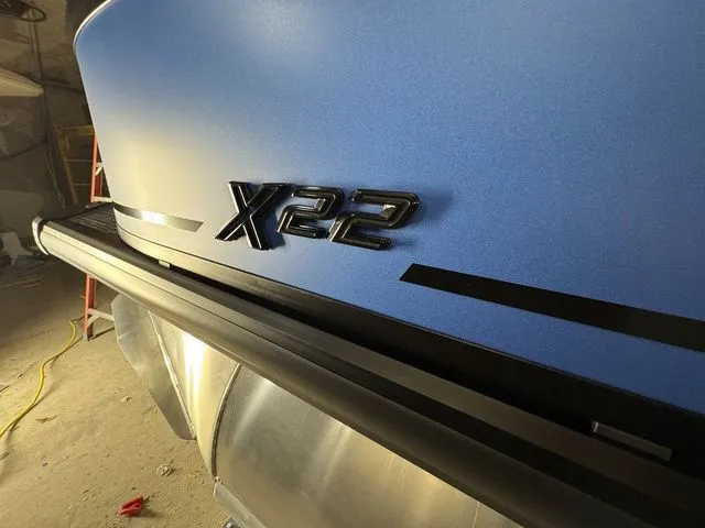 Slide: The Image of Viaggio By Misty Harbor X22S Tri-Toon (27" Tubes) 2026 - 10