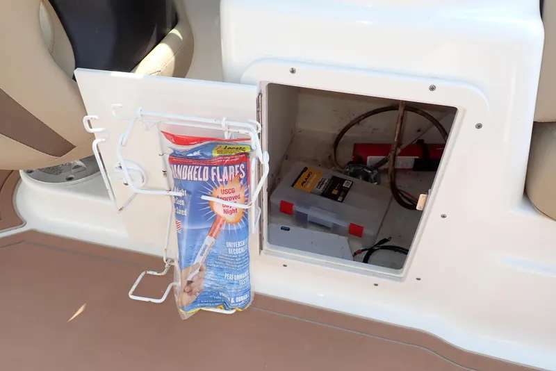 Slide: The Image of NauticStar 243DC Sport Deck 2019 - 55