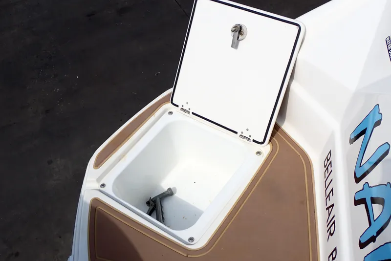 Slide: The Image of NauticStar 243DC Sport Deck 2019 - 69