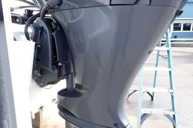 Slide: The Image of NauticStar 243DC Sport Deck 2019 - 76