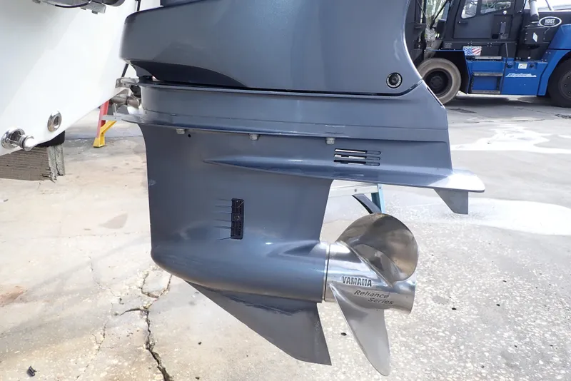 Slide: The Image of NauticStar 243DC Sport Deck 2019 - 77