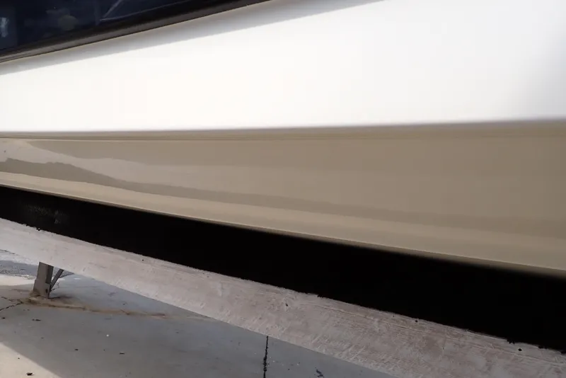 Slide: The Image of NauticStar 243DC Sport Deck 2019 - 93