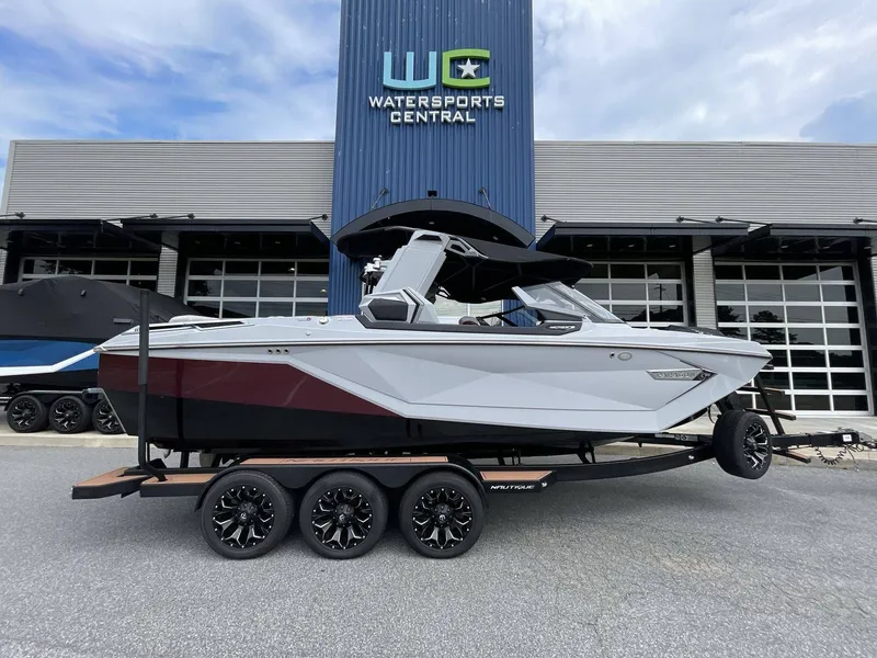 Slide: The Image of Nautique Super Air Nautique G23 Paragon 2023 - 13
