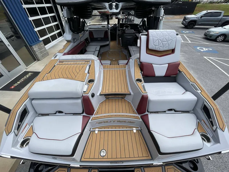 Slide: The Image of Nautique Super Air Nautique G23 Paragon 2023 - 4