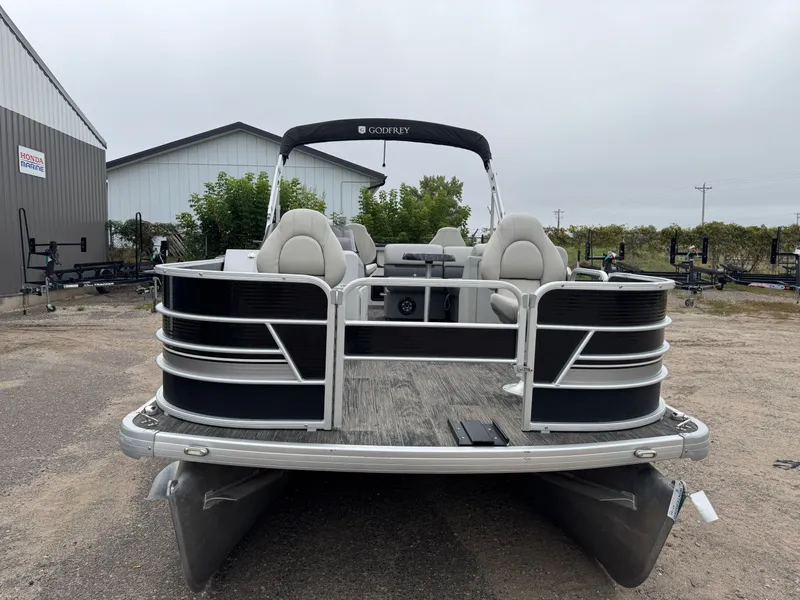 Slide: The Image of Sweetwater 2086 FX Pontoon 2021 - 67