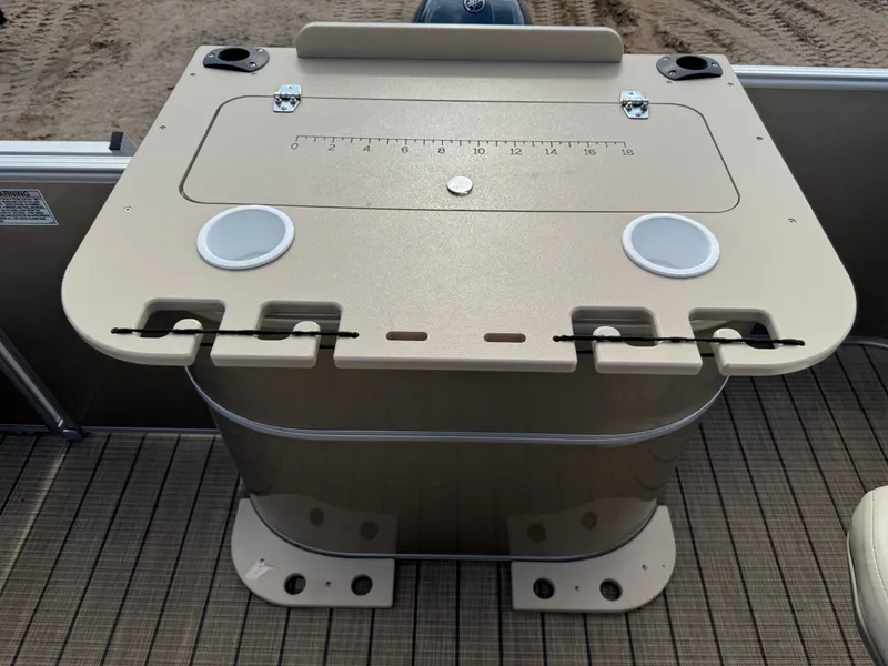 Slide: The Image of Sylvan Mirage 820 4-PT Pontoon 2018 - 49