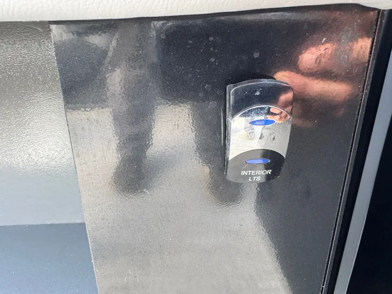 Slide: The Image of Tahoe Geofish 2385 Rear Fish & Honda 4-Stroke EFI 2025 - 48