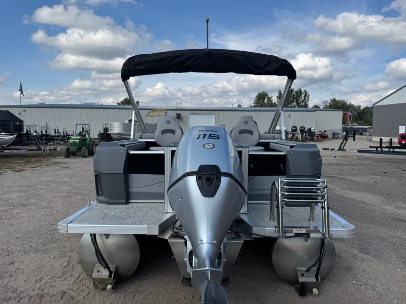 Slide: The Image of Tahoe Geofish 2385 Rear Fish & Honda 4-Stroke EFI 2025 - 65