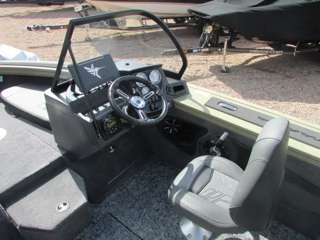 Slide: The Image of Tracker Targa 18 Combo Tournament Edition 2026 - 9