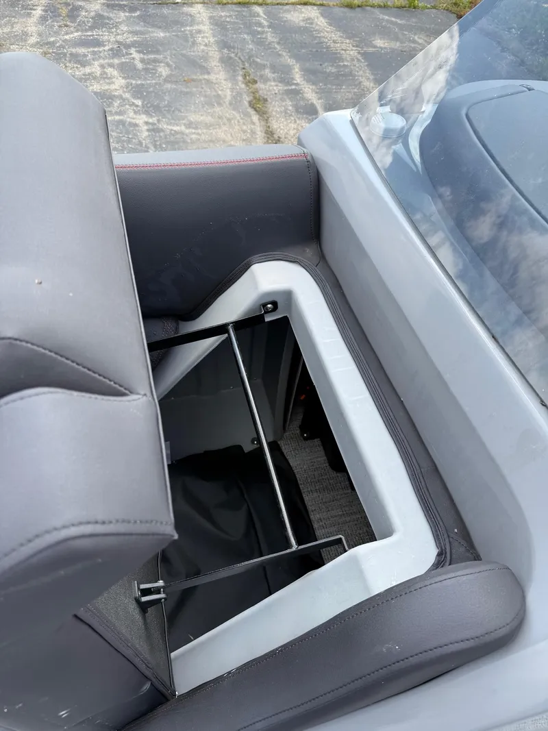 Slide: The Image of Bennington RX Sport Series 25 RXSBA 2025 - 17