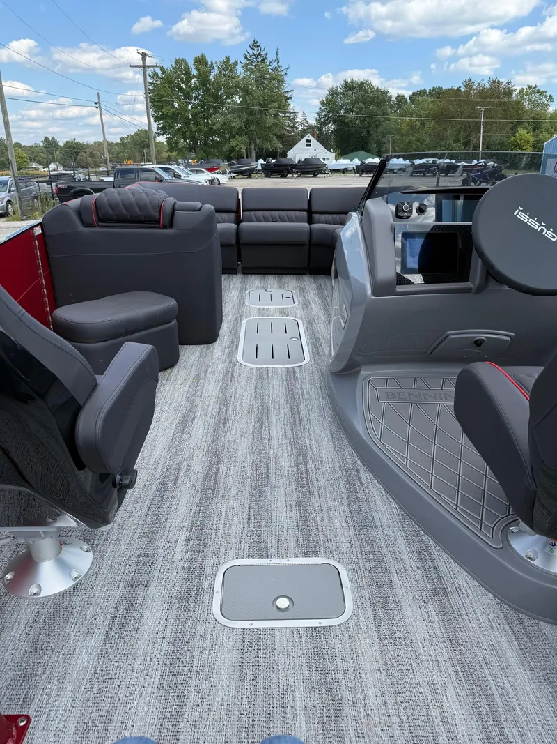 Slide: The Image of Bennington RX Sport Series 25 RXSBA 2025 - 20