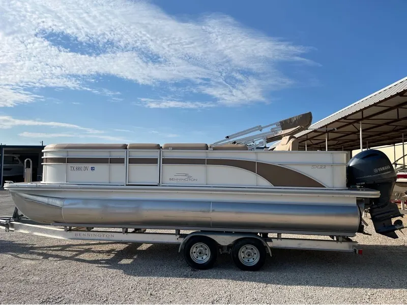 Slide: The Image of Bennington SX 22 2017 - 9