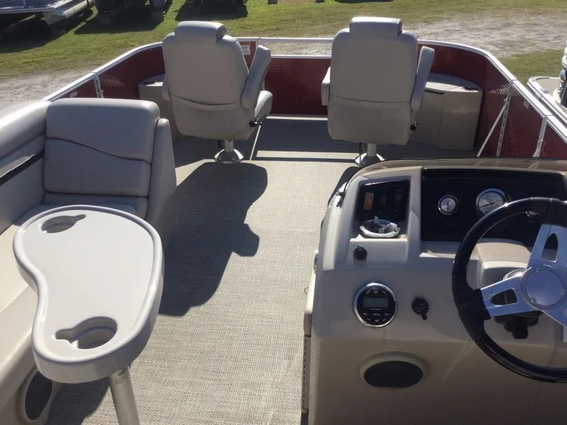 Slide: The Image of Bennington 22 SFXAPGDI TWIN 2018 - 19