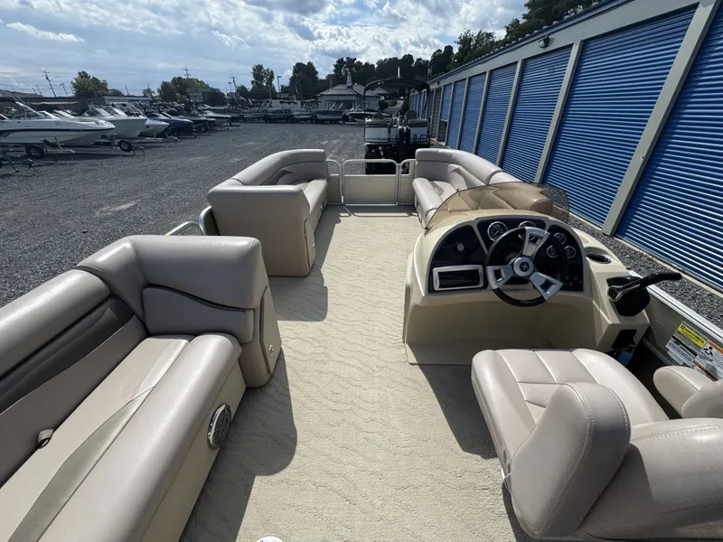 Slide: The Image of Sweetwater SWEETWATER SW 2286 2013 - 15