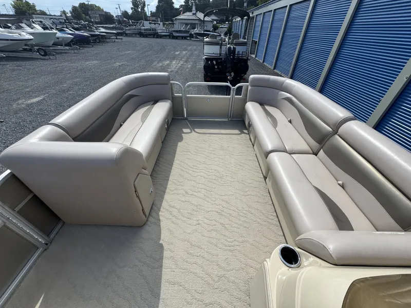 Slide: The Image of Sweetwater SWEETWATER SW 2286 2013 - 20