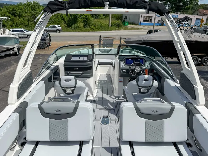 Slide: The Image of Chaparral 250 OSX 2025 - 10