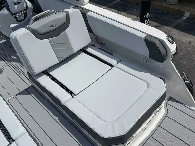 Slide: The Image of Chaparral 250 OSX 2025 - 12