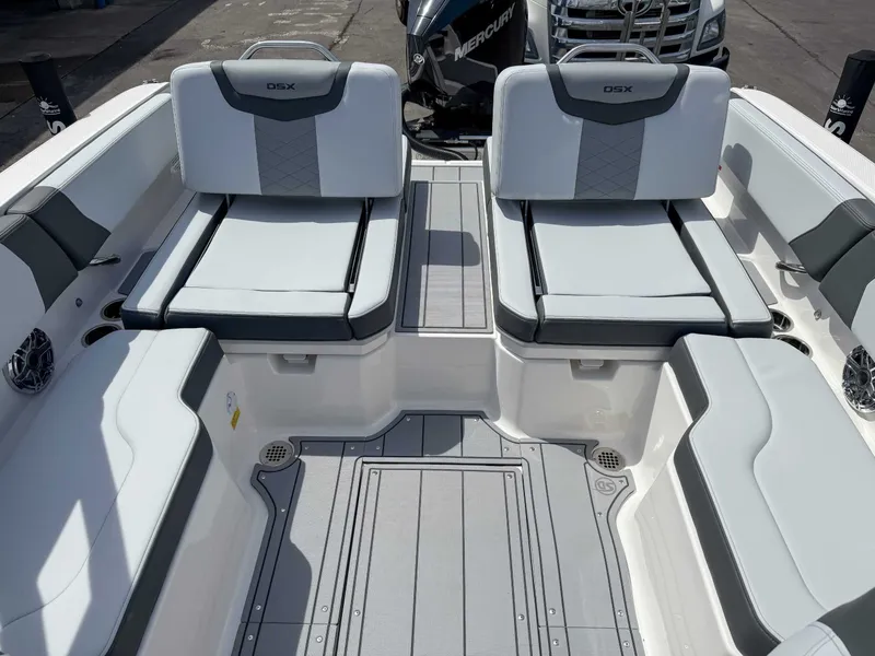 Slide: The Image of Chaparral 250 OSX 2025 - 22