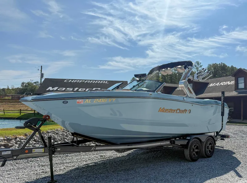 Slide: The Image of MasterCraft X24 2024 - 5