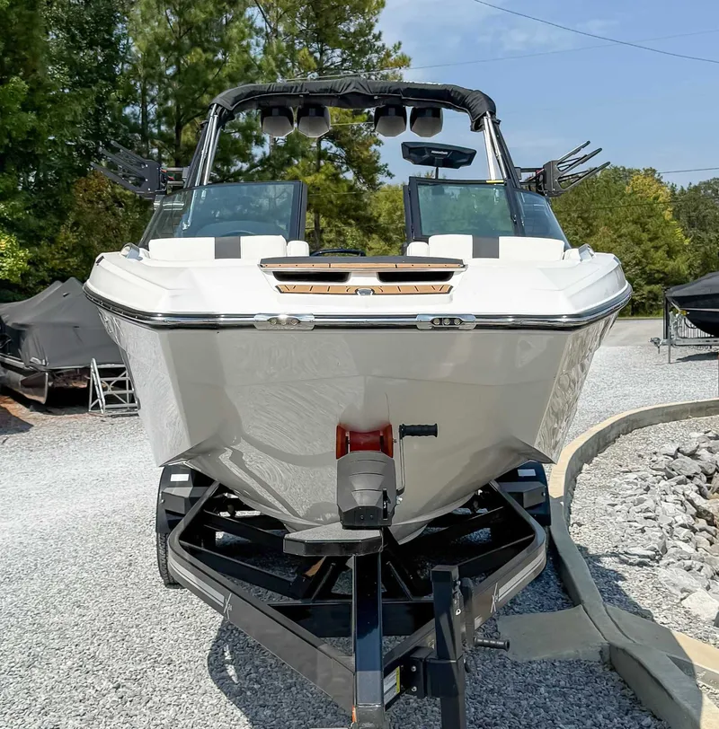 Slide: The Image of MasterCraft X24 2024 - 4