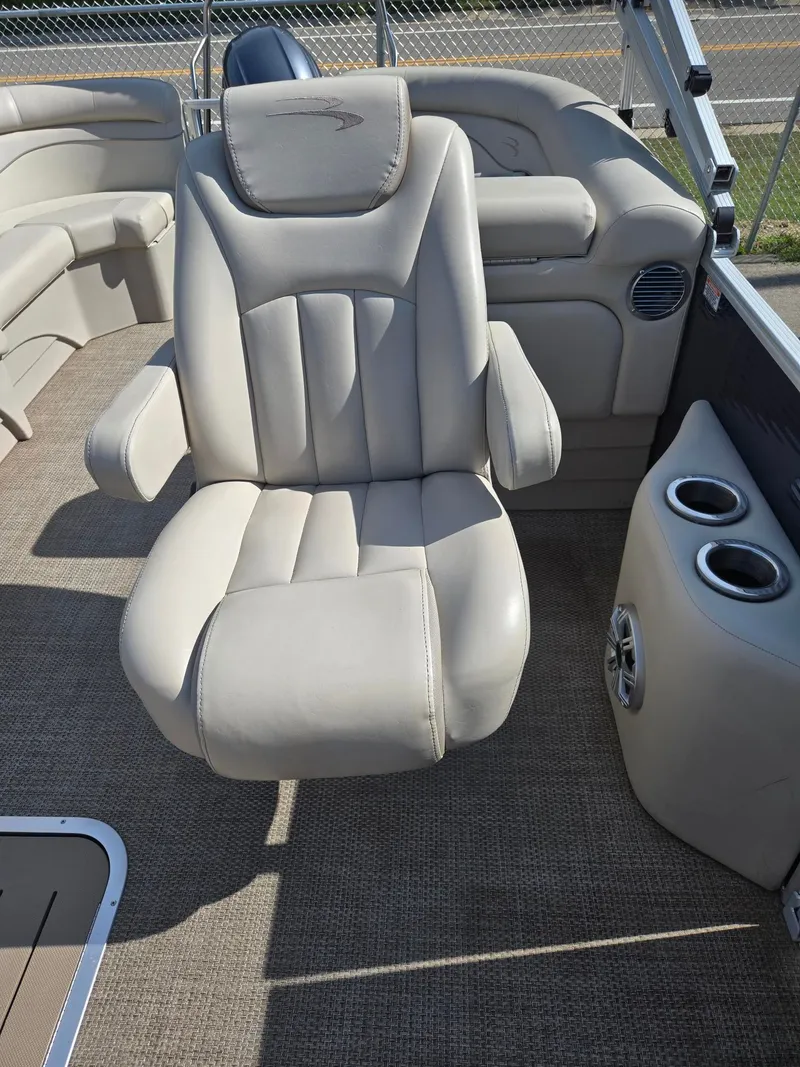 Slide: The Image of Bennington 22 SSRX 2019 - 12