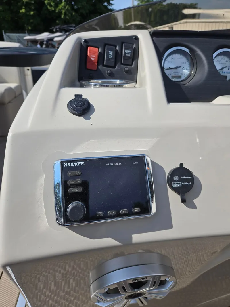 Slide: The Image of Bennington 22 SSRX 2019 - 19