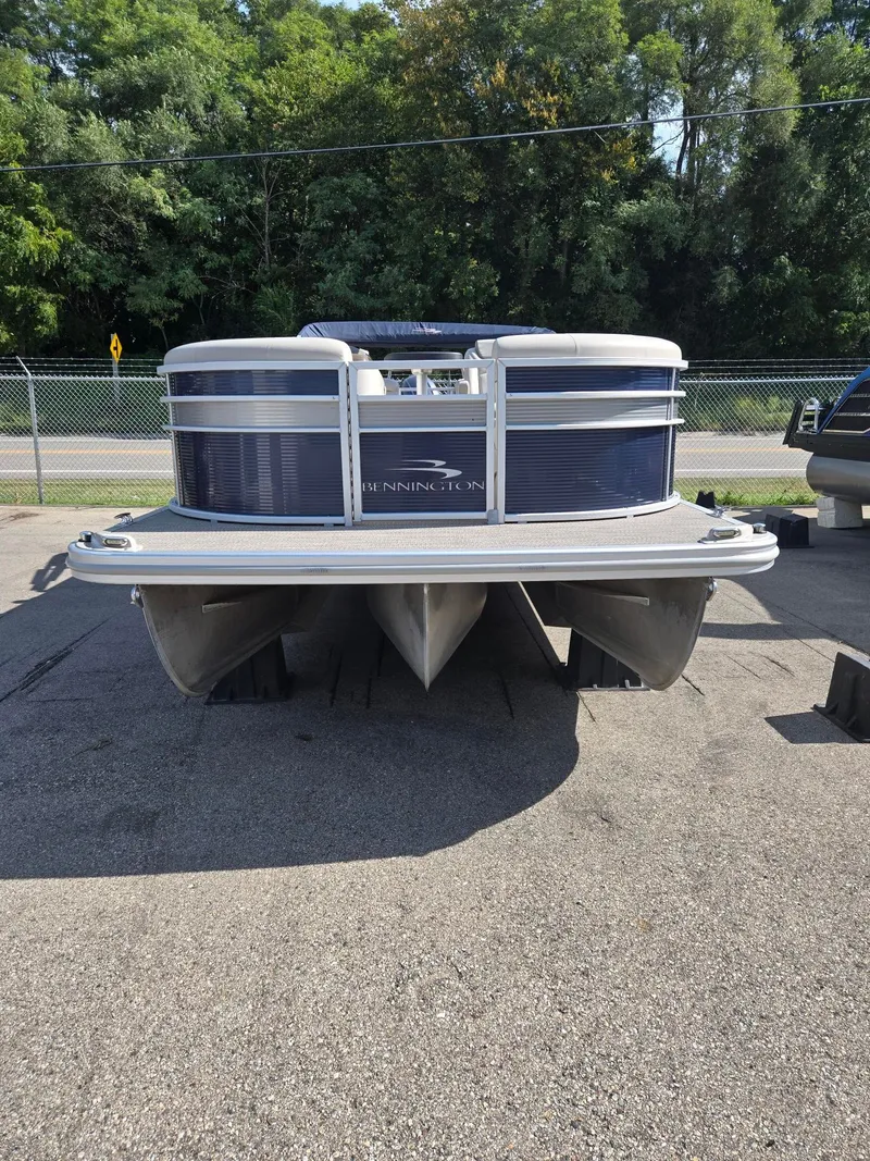 Slide: The Image of Bennington 22 SSRX 2019 - 5