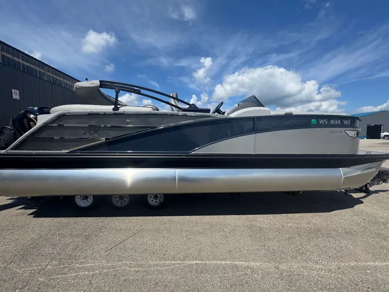 Slide: The Image of Bennington 23RXFBSR 2024 - 1