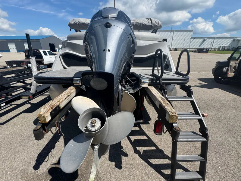 Slide: The Image of Bennington 23RXFBSR 2024 - 14