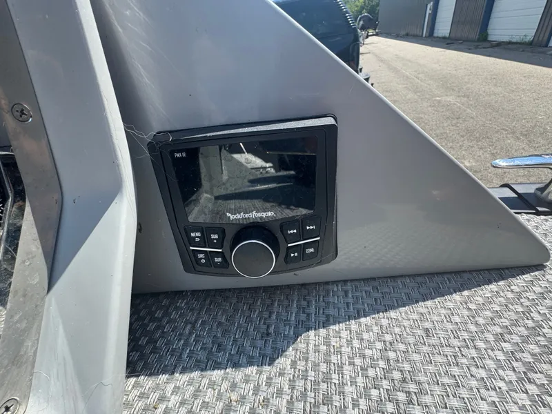 Slide: The Image of Bennington 23RXFBSR 2024 - 15